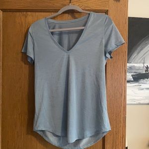 Lululemon V-Neck Tee